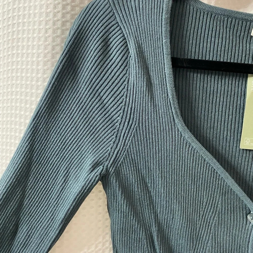 NWT H&M Ribbed Sweater - Picture 5 of 6